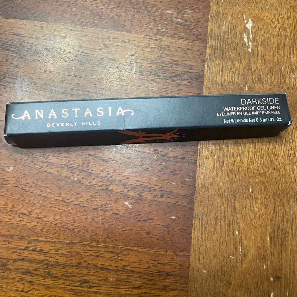 Anastasia Beverly Hills liquid liner